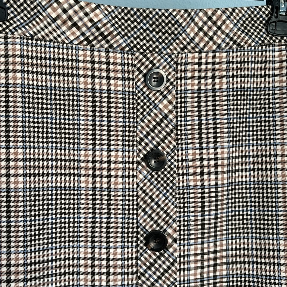 ANN Taylor plaid skirt - Picture 3 of 6
